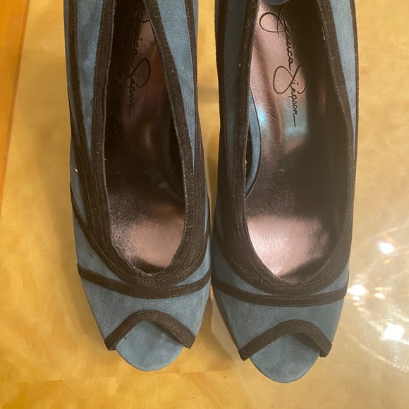 Jessica Simpson Heels - Picture 6 of 6